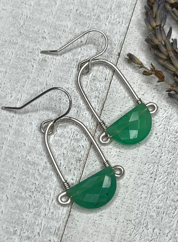 Stirrup Earrings In Sterling Silver - Chrysoprase - MARTINIJewels