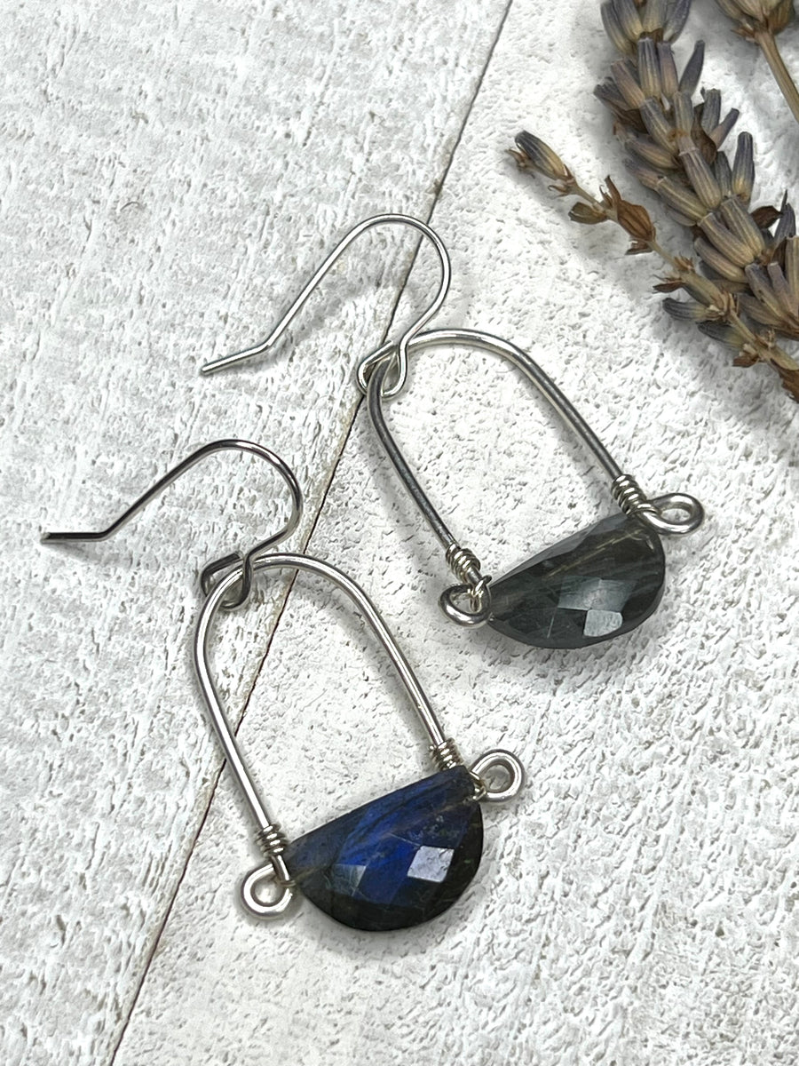 Stirrup Earrings In Sterling Silver - Labradorite - MARTINIJewels