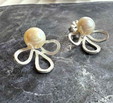 Nautical Maine - Seaweed Post Earrings with Pearls - MARTINIJewels