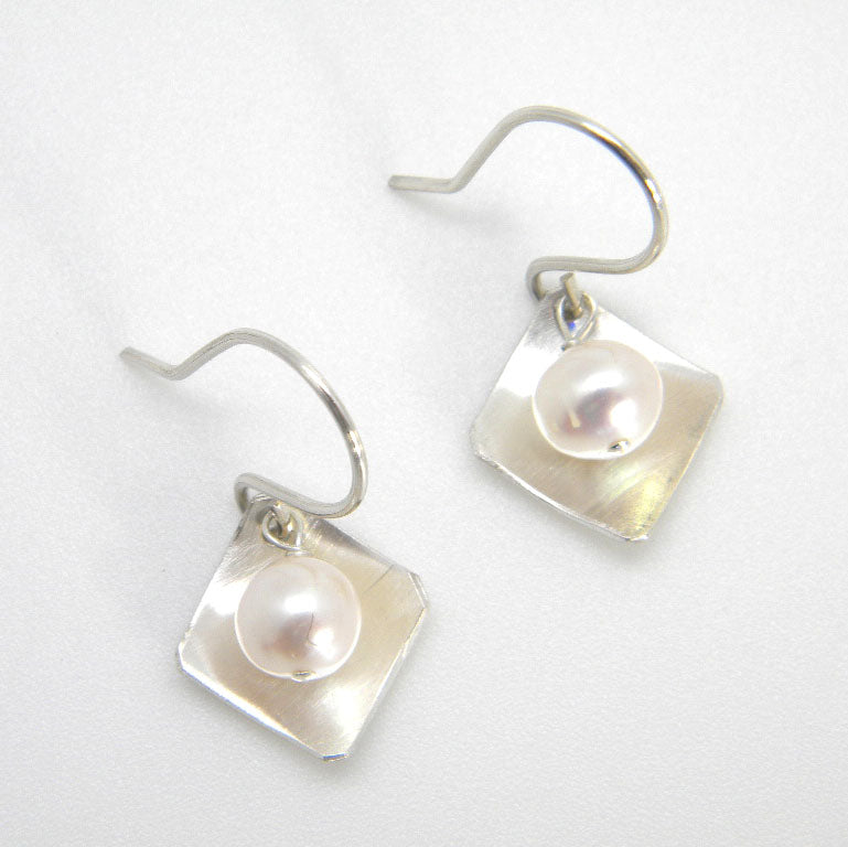 Pearls Collection - Small Bias Square Dangle Earrings with Potato Pearls - MARTINIJewels